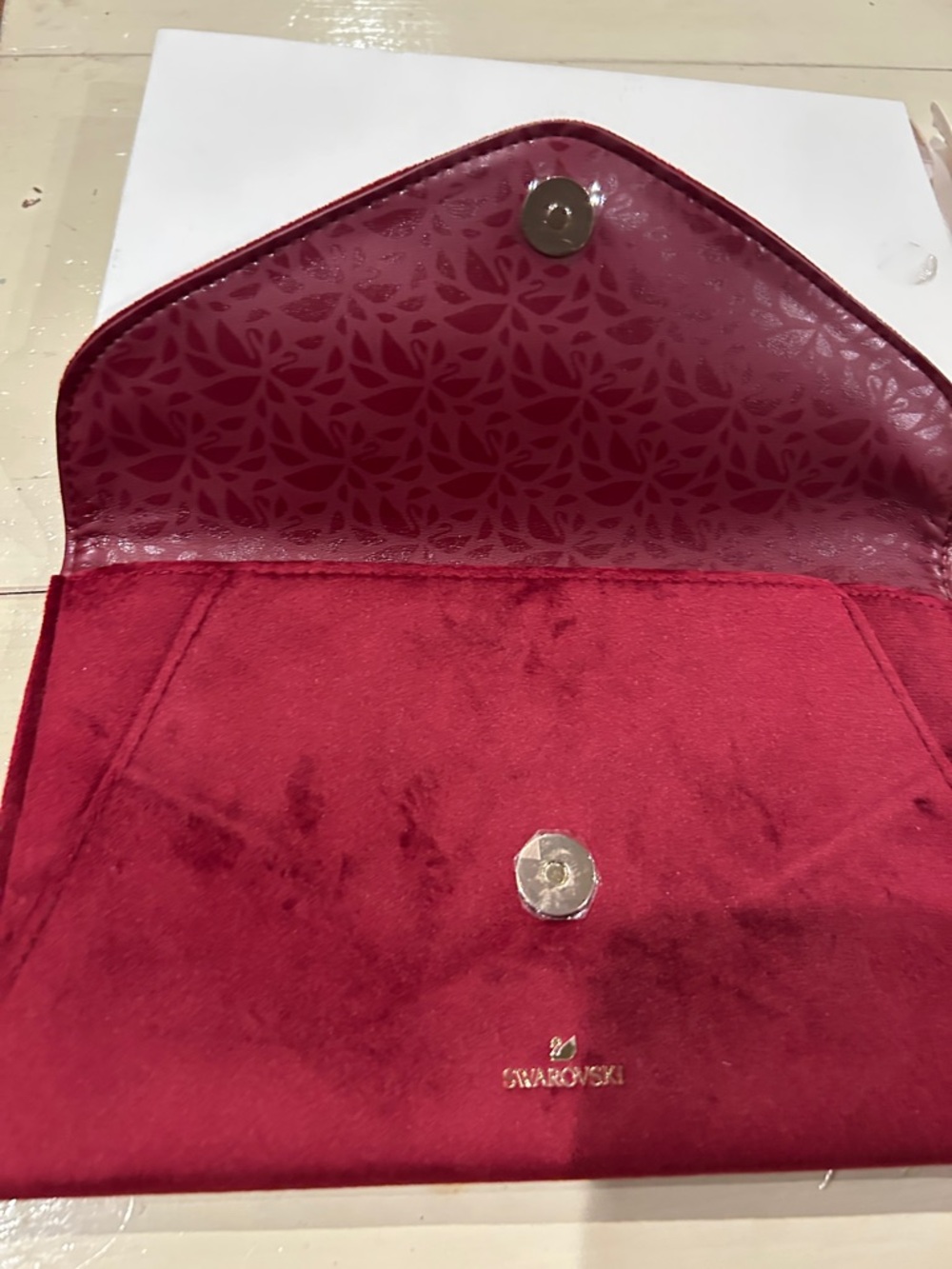 Swarovski Burgundy Red Crystal-Accent Envelope Clutch with Box - Picture 6 of 10